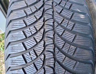 KUMHO  WINTERCRAFT WP71 255/35/19 -thumb-1