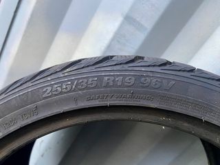 KUMHO  WINTERCRAFT WP71 255/35/19 -thumb-6