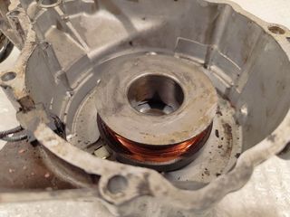 Yamaha XS 400 καπάκι δυναμό / πηνίο -thumb-3