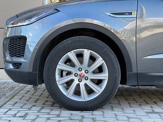 Jaguar E-Pace 2018 2.0 D180PS AWD 5 Door Auto S-thumb-8