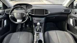 Peugeot 308 2018-thumb-8