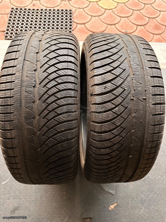 245/45/18 (*2). Michelin Pilot Alpin RSC