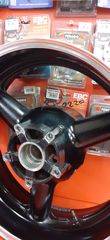 Suzuki gsx1400-thumb-5