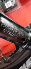 Suzuki gsx1400-thumb-9