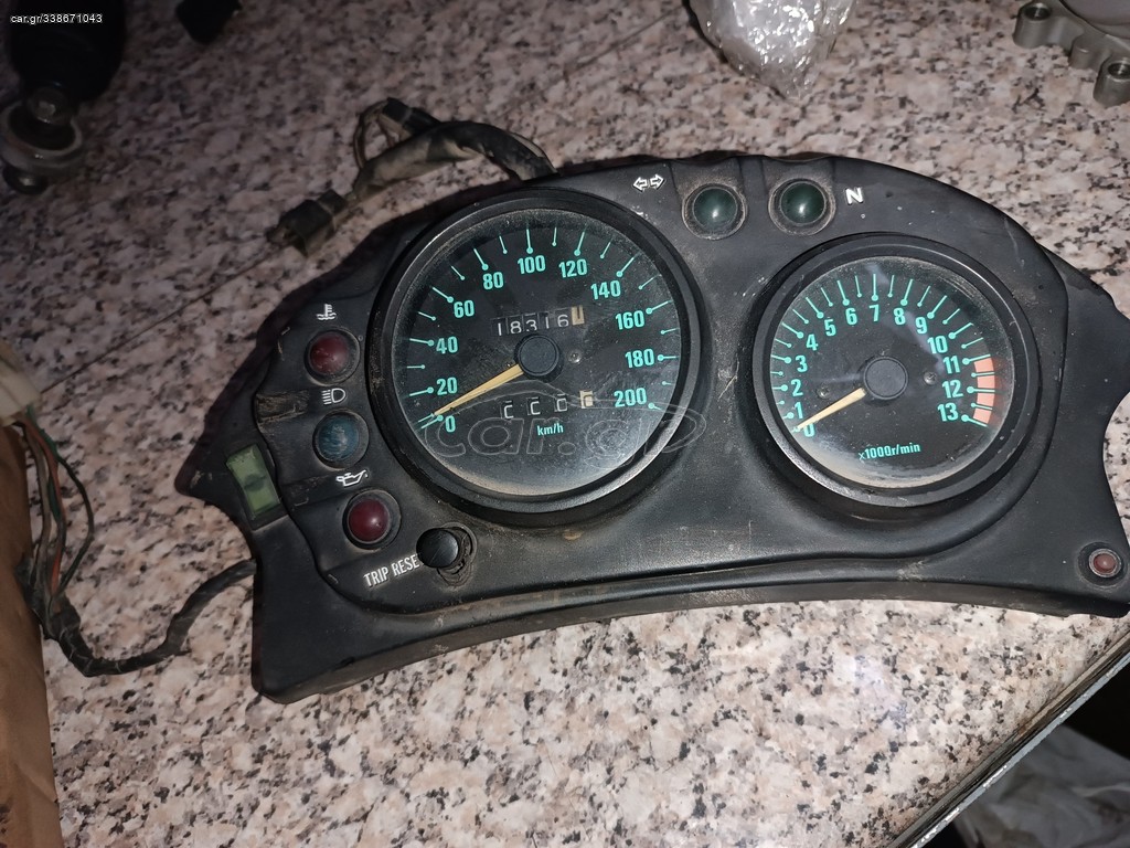 Κοντέρ από Kawasaki kle 500