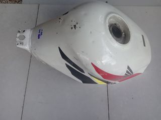 ΤΕΠΟΖΙΤΟ ΓΝΗΣΙΟ HONDA CBR 600cc-thumb-3