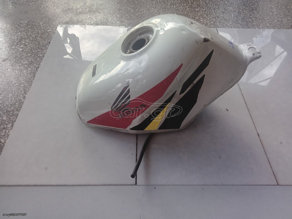 ΤΕΠΟΖΙΤΟ ΓΝΗΣΙΟ HONDA CBR 600cc