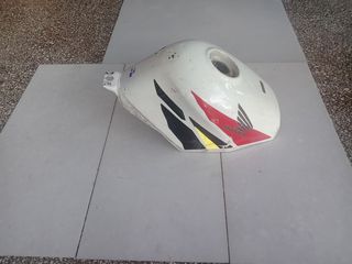 ΤΕΠΟΖΙΤΟ ΓΝΗΣΙΟ HONDA CBR 600cc-thumb-5