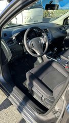 Nissan Pulsar 2018-thumb-10