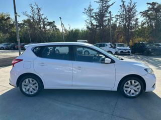 Nissan Pulsar 2018 AUTOMATIC-thumb-5