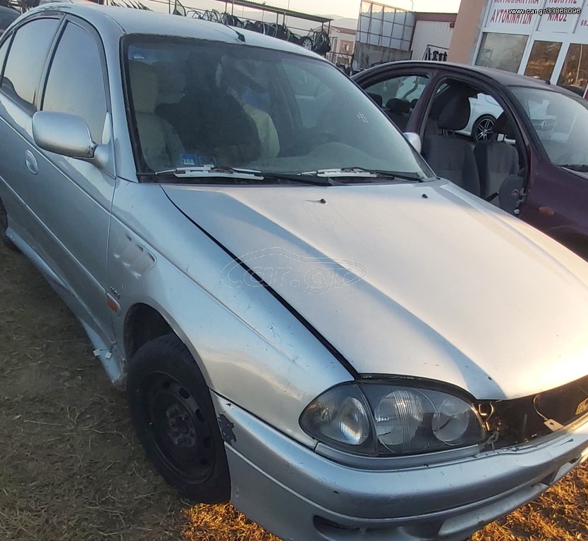 TOYOTA  AVENSIS 