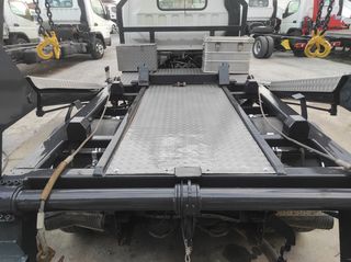 Chains-Hook Mitsubishi 2014 CANTER FUSO-thumb-12
