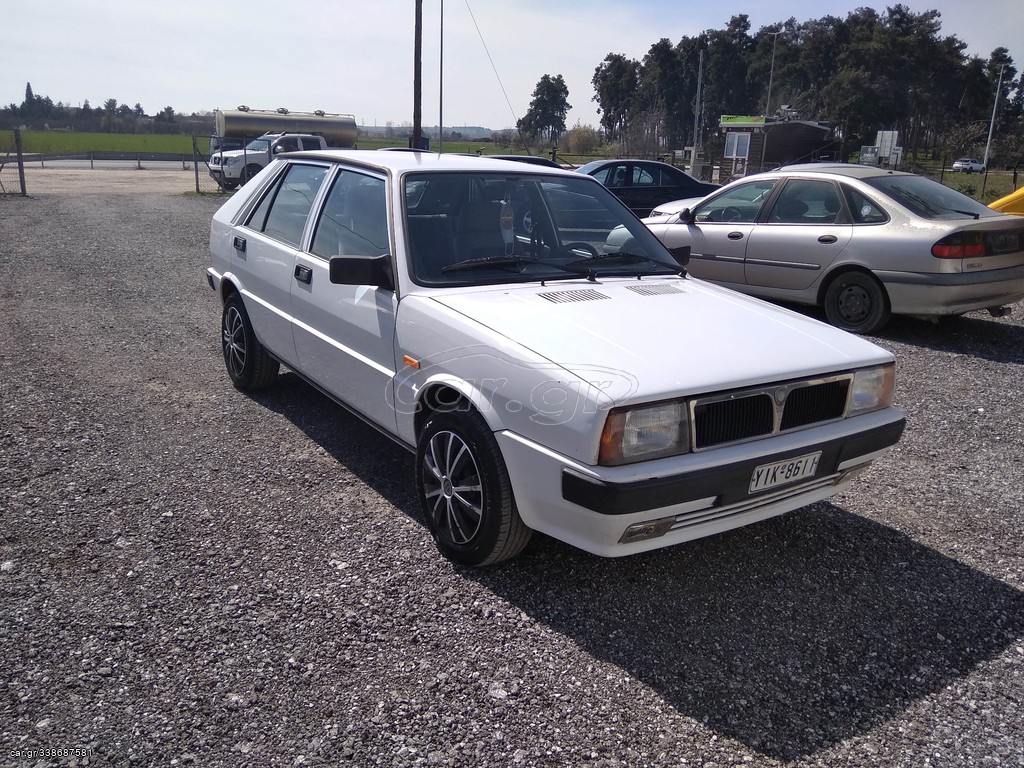 Lancia Delta 1988
