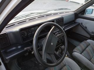 Lancia Delta 1988-thumb-5
