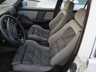 Lancia Delta 1988-thumb-7