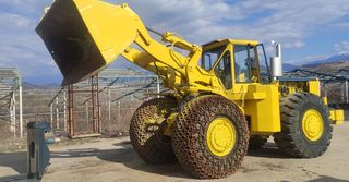 Φορτωτής Με Λάστιχα CAT 1982 988Α ολικα ανακατασκευασμενος