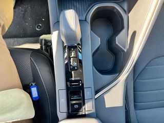 Toyota C-HR 2026 1.8 HEV C-ULT ΑΠΟ 29.300! ΚΑΤΟΠΙΝ ΠΑΡΑΓΓΕΛΙΑΣ-thumb-17