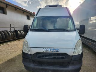 Ψυγείο Iveco 2013 35S13-thumb-1