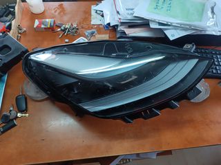 TESLA MODEL 3Y ΔΕΞΙ HEADLIGHT 