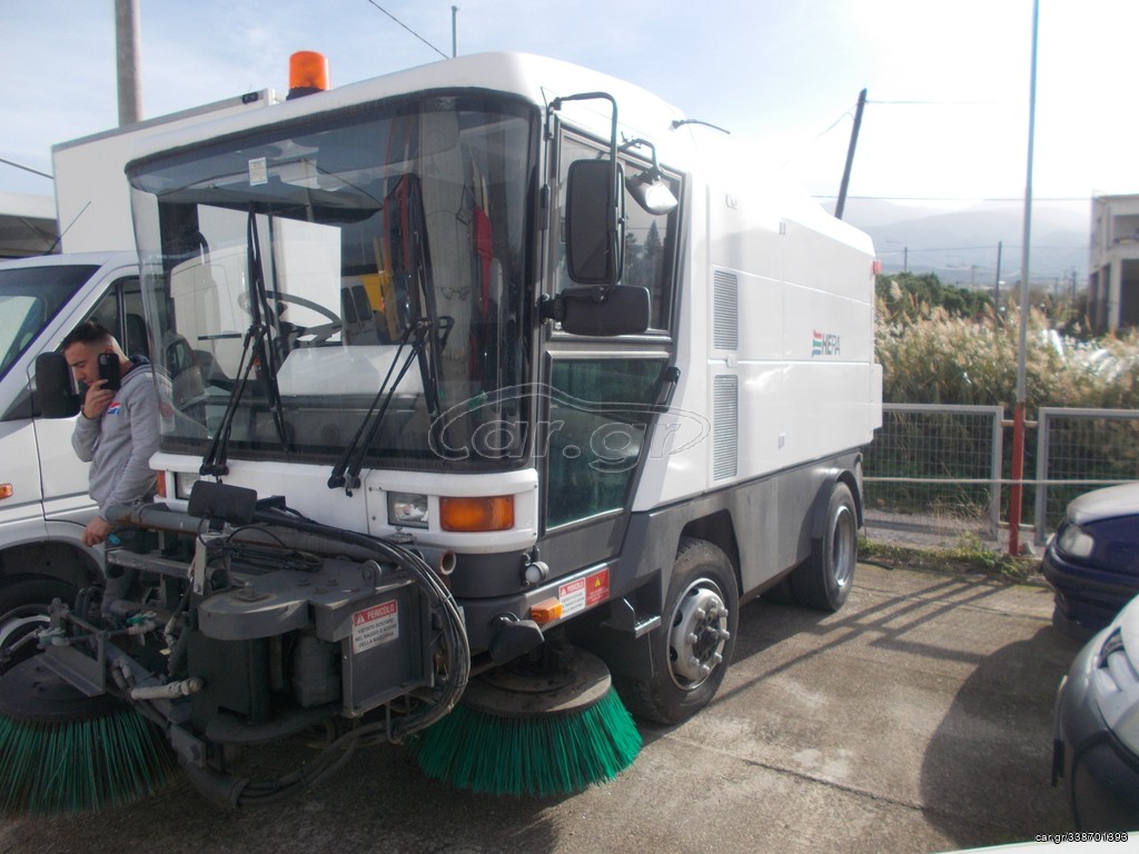 Σάρωθρο Nissan 2004 RAVO 540 CD