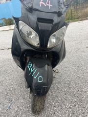 Suzuki burgman 650cc executive -thumb-2