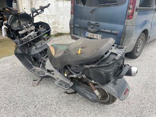 Suzuki burgman 650cc executive -thumb-4