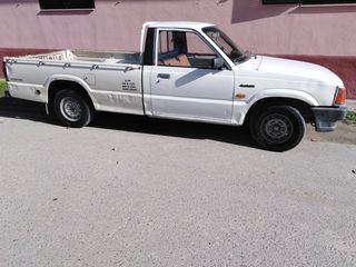 Ford Courier '89