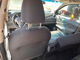 Nissan Navara 2018-thumb-14