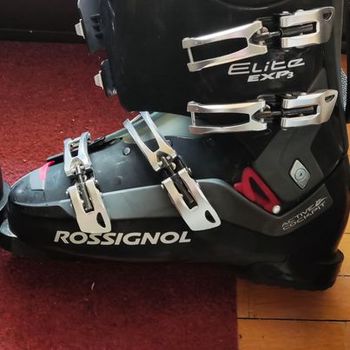 Ski Boots Rossignol Elite XP3. Ajustible flex, Boot size 28 / 28.5