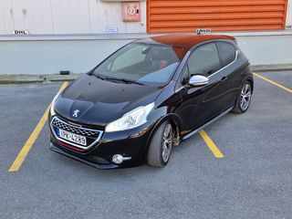 Peugeot 208 2015 GTi-thumb-1
