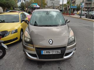 Renault Scenic '11