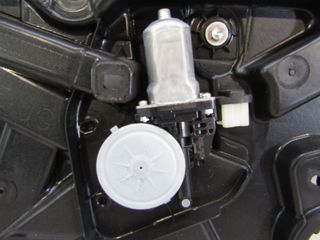 ΓΡΥΛΛΟΣ ΕΜΠΡΟΣ ΑΡ ΗΛ NISSAN X-TRAIL T31 07--thumb-2