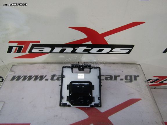 ΠΛΑΚΕΤΑ GPS TOYOTA HILUX