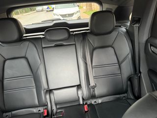 Porsche Cayenne 2018 E-Hybrid  plugin-thumb-7