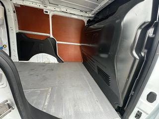 Ford Transit Connect 2018 <DANOS CARS>-thumb-9