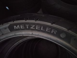 1 TMX 120/70/15 METZELER KAR00 STREET-thumb-1