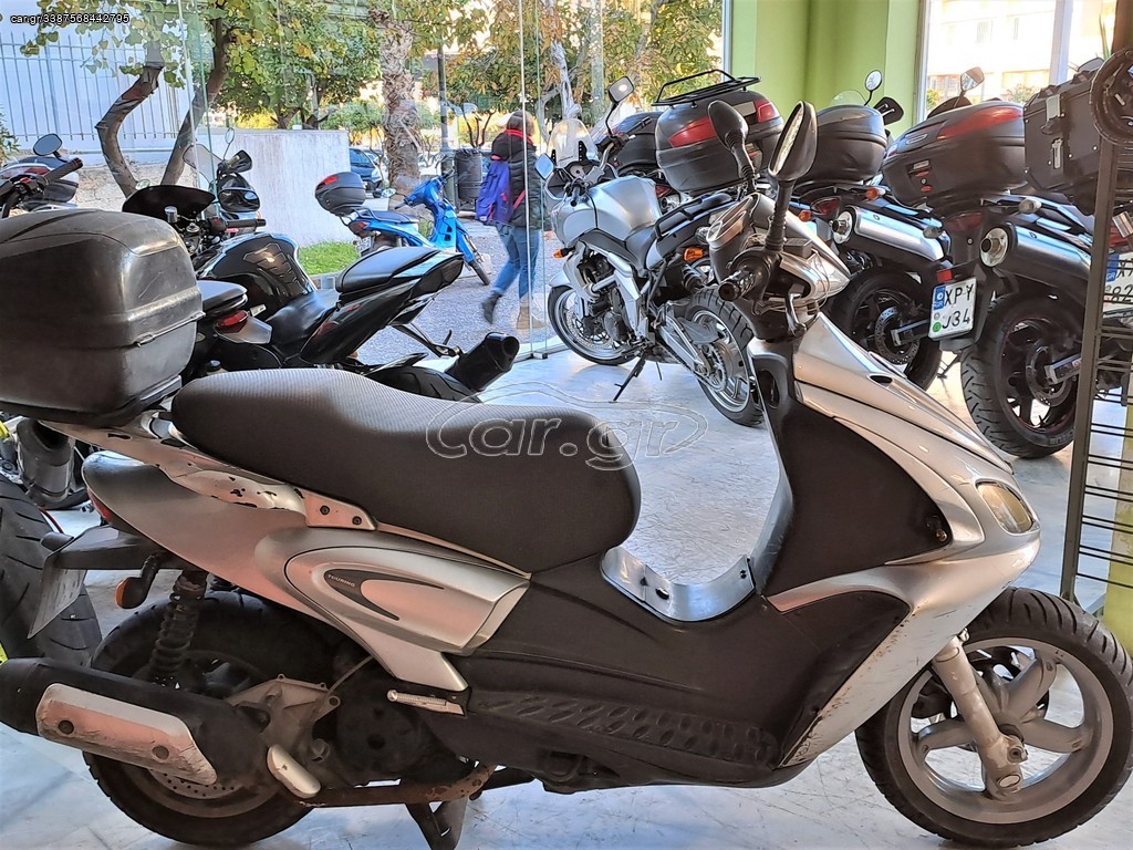 Benelli Velvet 125 ΕΥΚΑΙΡΙΑ !!! ΓΙΑ ΑΝΤΑΛΛΑΚΤΙΚΑ '03