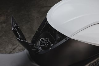 Zero S 2024 A1  ZF 14.4 KWH-thumb-9