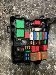 ΑΣΦΑΛΕΙΟΘΗΚΗ ΓΙΑ CITROEN C3-PEUGEOT 208....9804848480