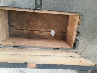 Παλιό ξύλινο κουτί στρατού 