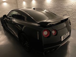 Nissan GT-R 2017 Black edition/Racing Akrapovic-thumb-25