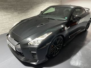 Nissan GT-R 2017 Black edition/Racing Akrapovic-thumb-2