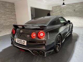 Nissan GT-R 2017 Black edition/Racing Akrapovic-thumb-19
