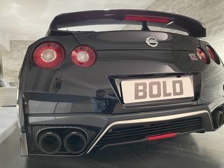 Nissan GT-R 2017 Black edition/Racing Akrapovic-thumb-5