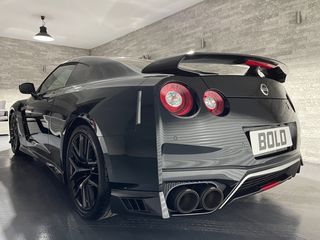 Nissan GT-R 2017 Black edition/Racing Akrapovic-thumb-16
