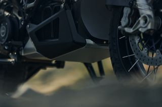 Zero DSR/X 2025 Black Forest ZF 17.3 KWH-thumb-6