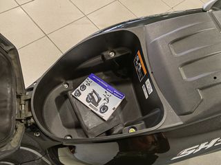 Honda SH 300i 2015 ABS TOP BOX-thumb-12
