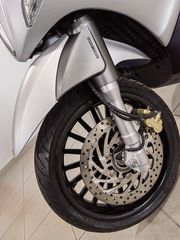 Piaggio Beverly 300i 2018 ABS-thumb-4