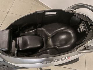 Piaggio Beverly 300i 2018 ABS-thumb-7