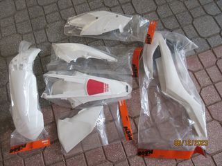 KTM 300 EXC 2017 SIX DAYS-thumb-8
